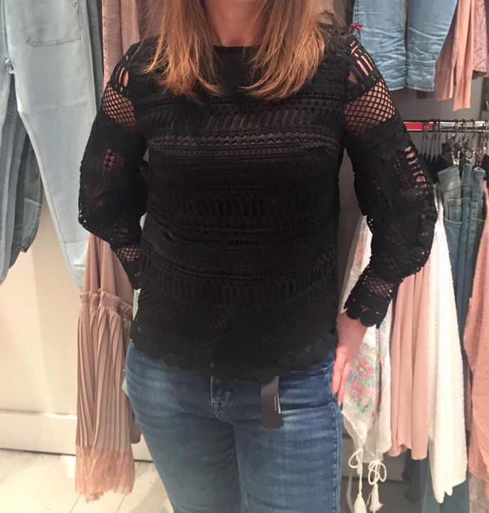 12717818_947947885254496_945038901147376834_n